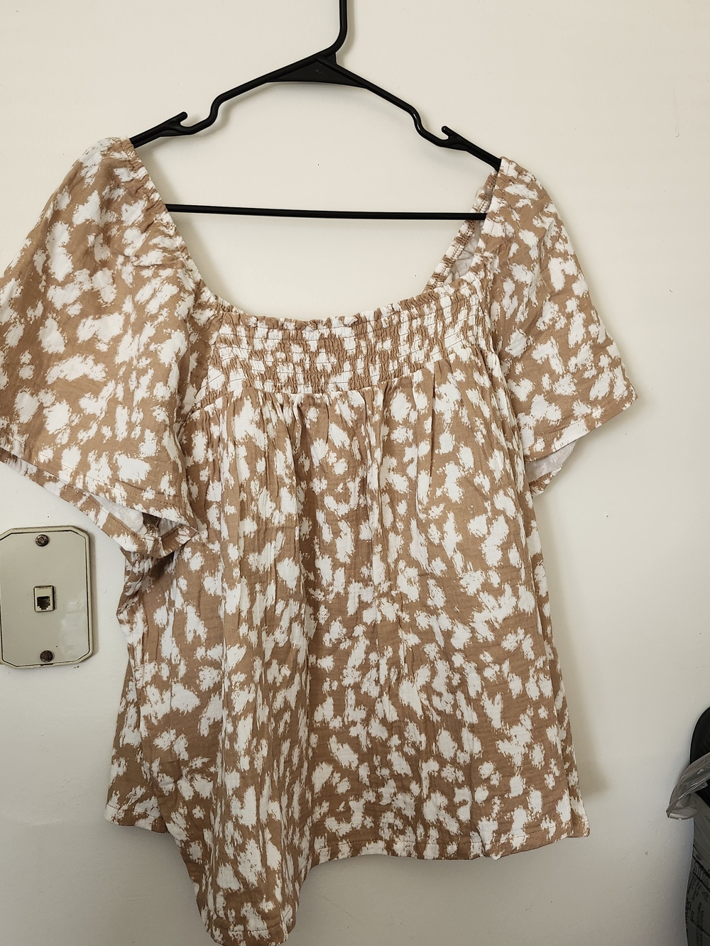Smocked Square-Neck Printed Blouse in Beige and White